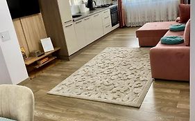Sofia Residence Apartments Cetate